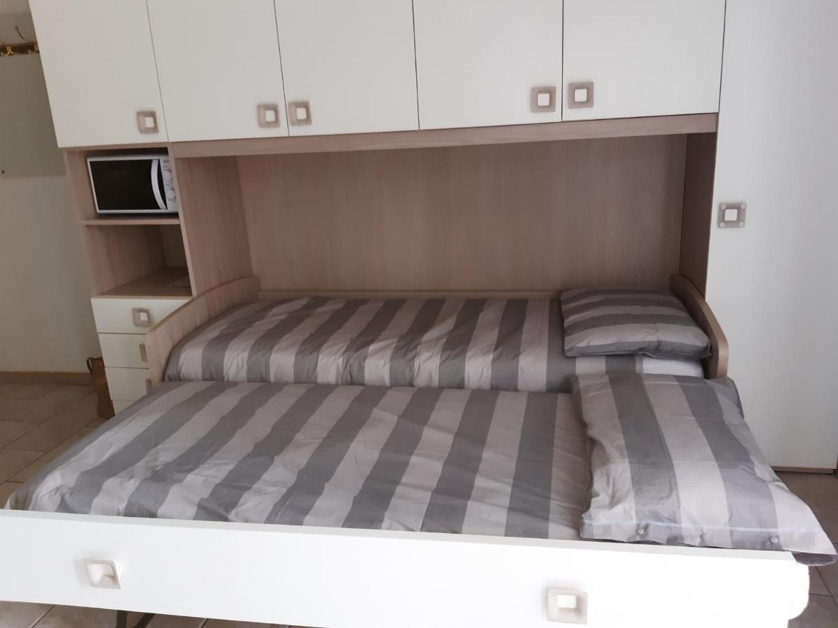 Ev 37 Apartment Germignaga Екстериор снимка
